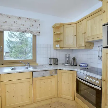 Schoeneben Haus Wikinge Wald im Pinzgau