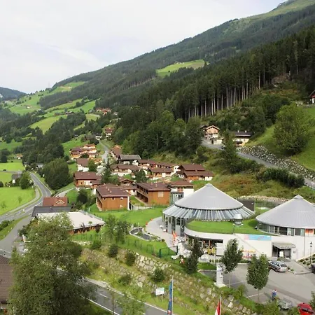 Holiday home Schoeneben Haus Wikinge Wald im Pinzgau