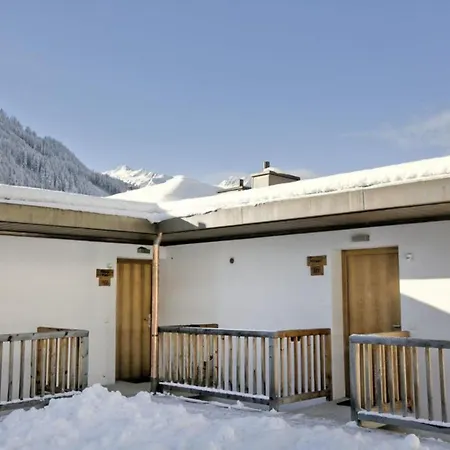 Schoeneben Haus Wikinge Wald im Pinzgau