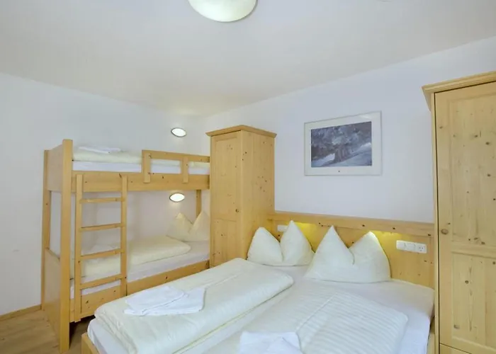 Schoeneben Haus Wikinge בית נופש